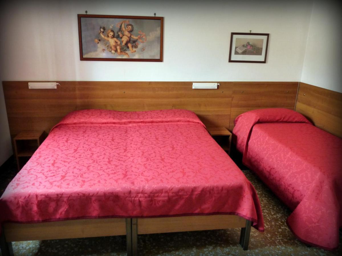 Hotel Triestina Noli Luaran gambar