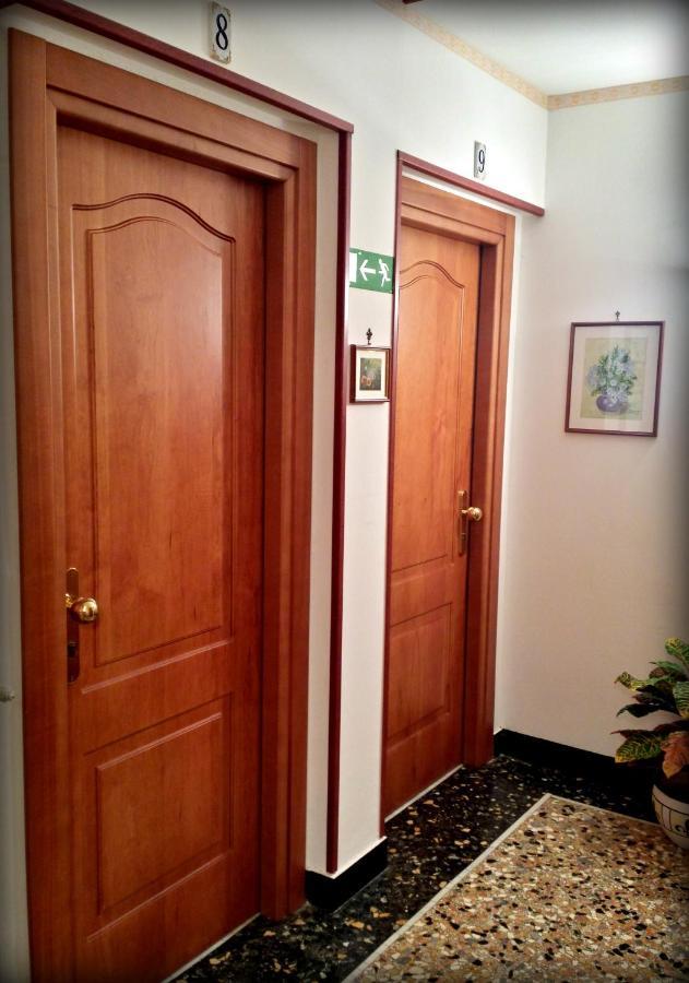 Hotel Triestina Noli Luaran gambar
