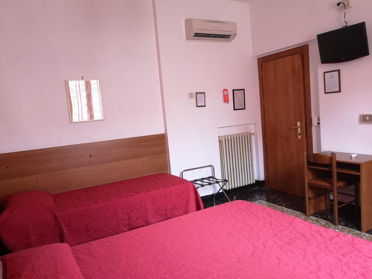 Hotel Triestina Noli Luaran gambar