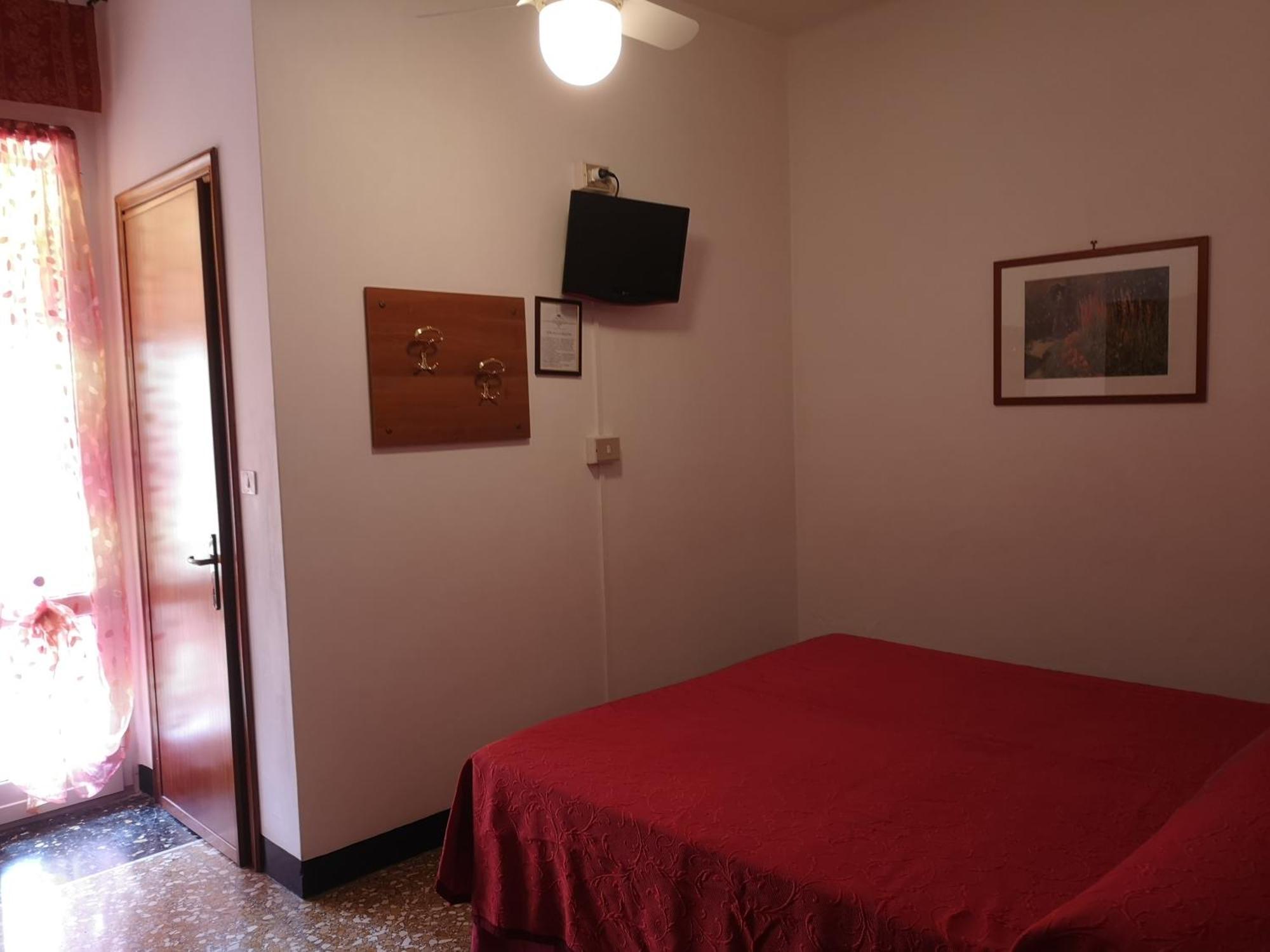 Hotel Triestina Noli Luaran gambar