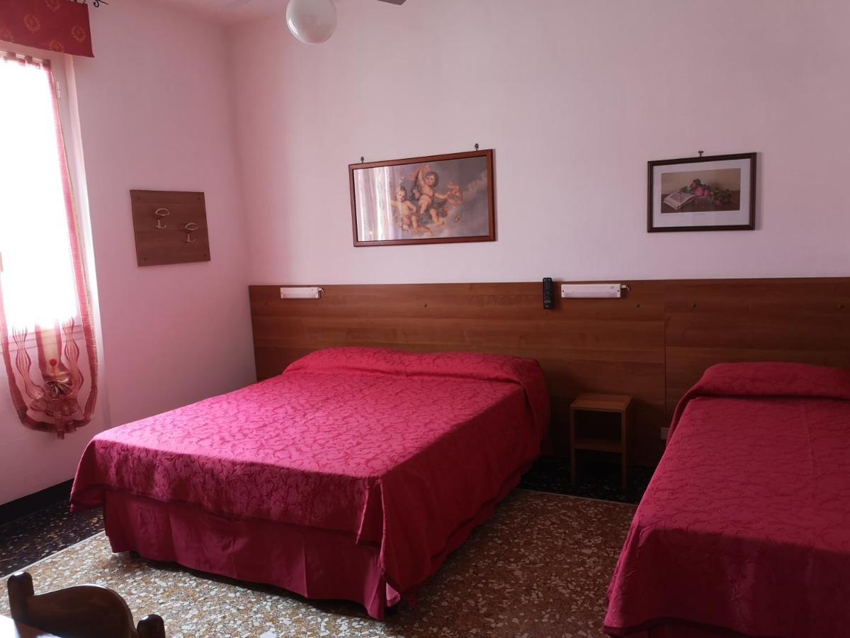 Hotel Triestina Noli Luaran gambar