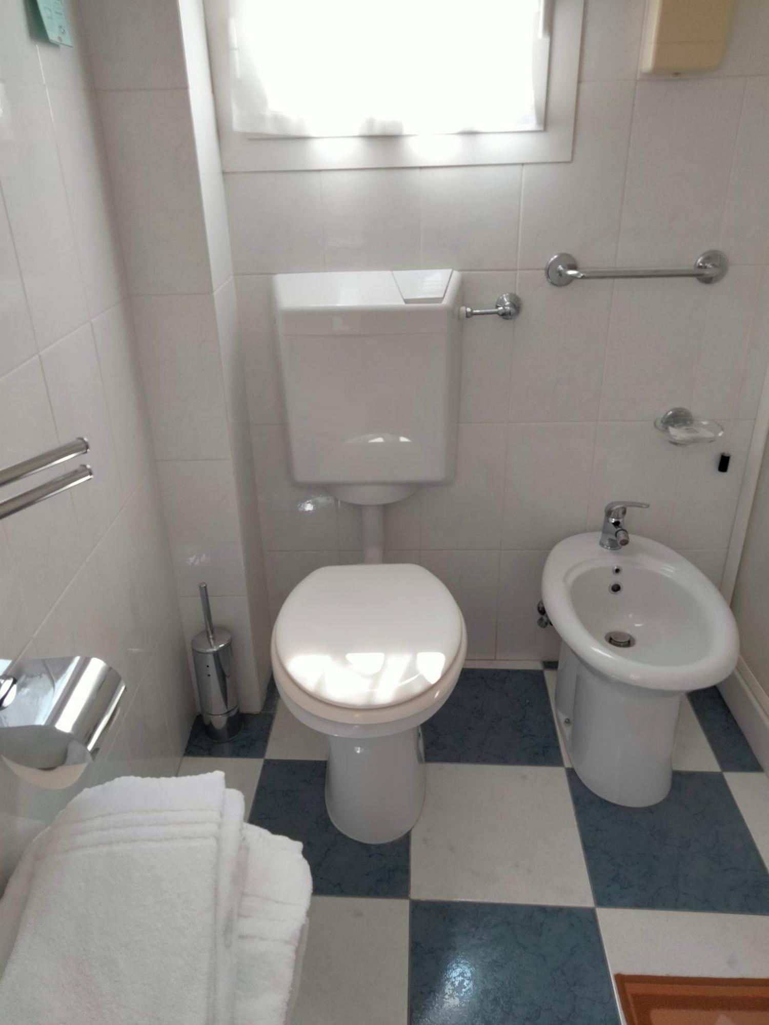 Hotel Triestina Noli Luaran gambar
